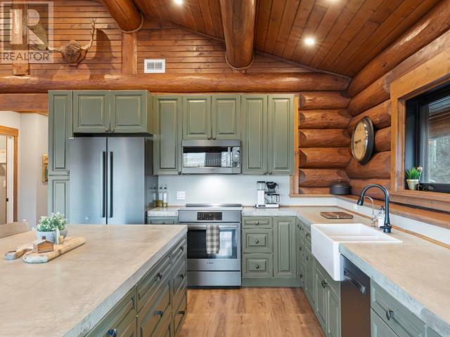 Property Photo:  92 Lynx Lane  YT Y1A 6P2 
