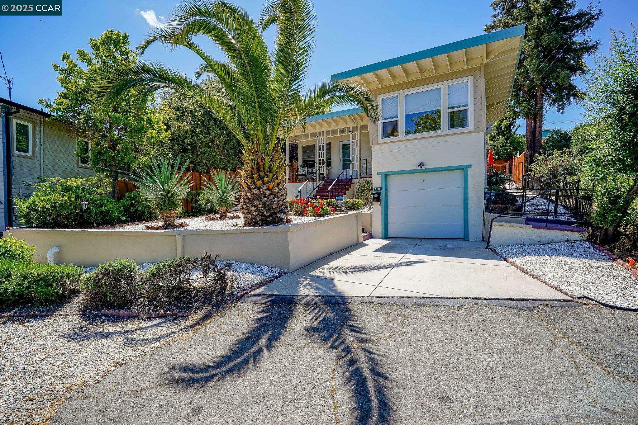Property Photo: