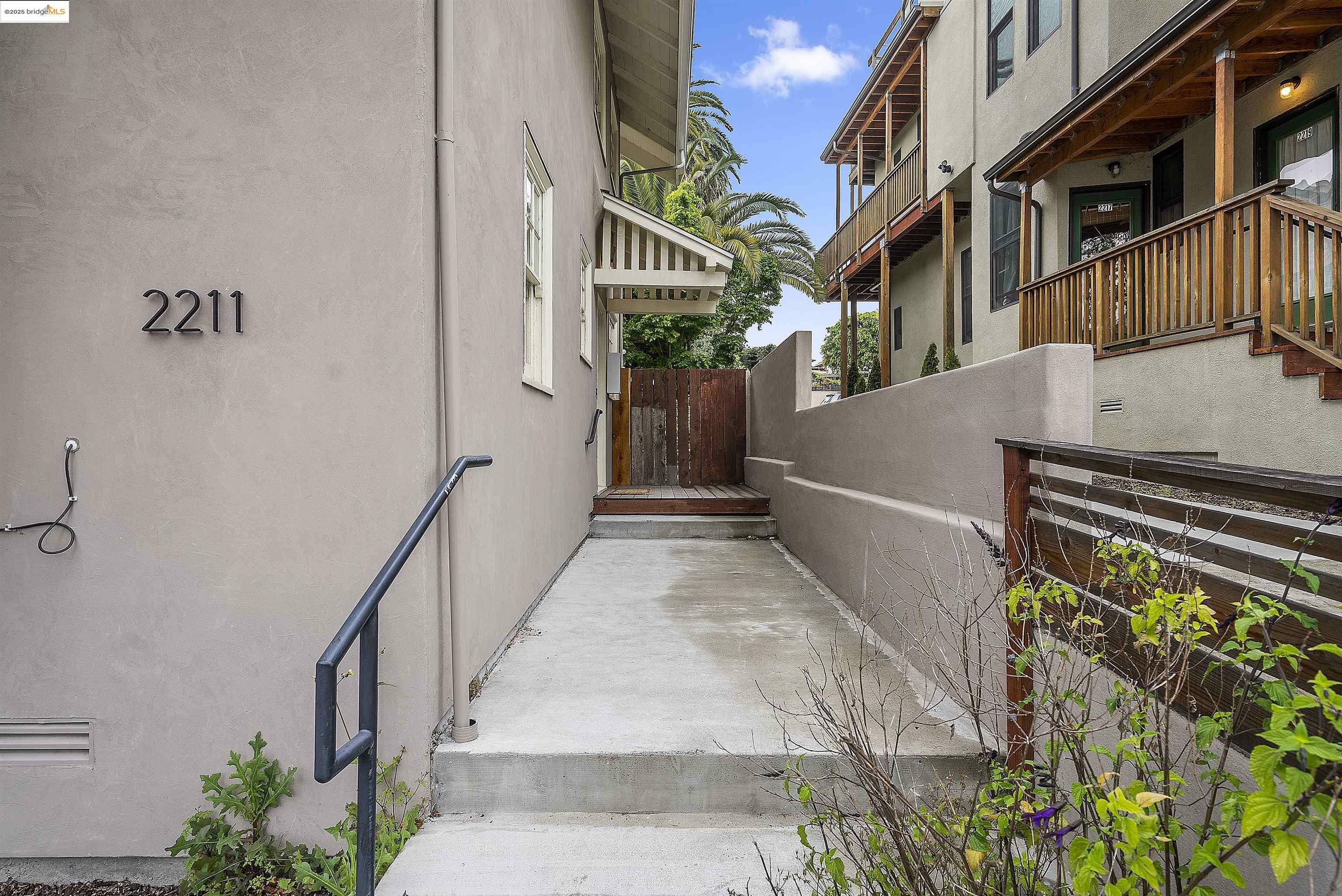 Property Photo: 2209 Cedar St CA 94709