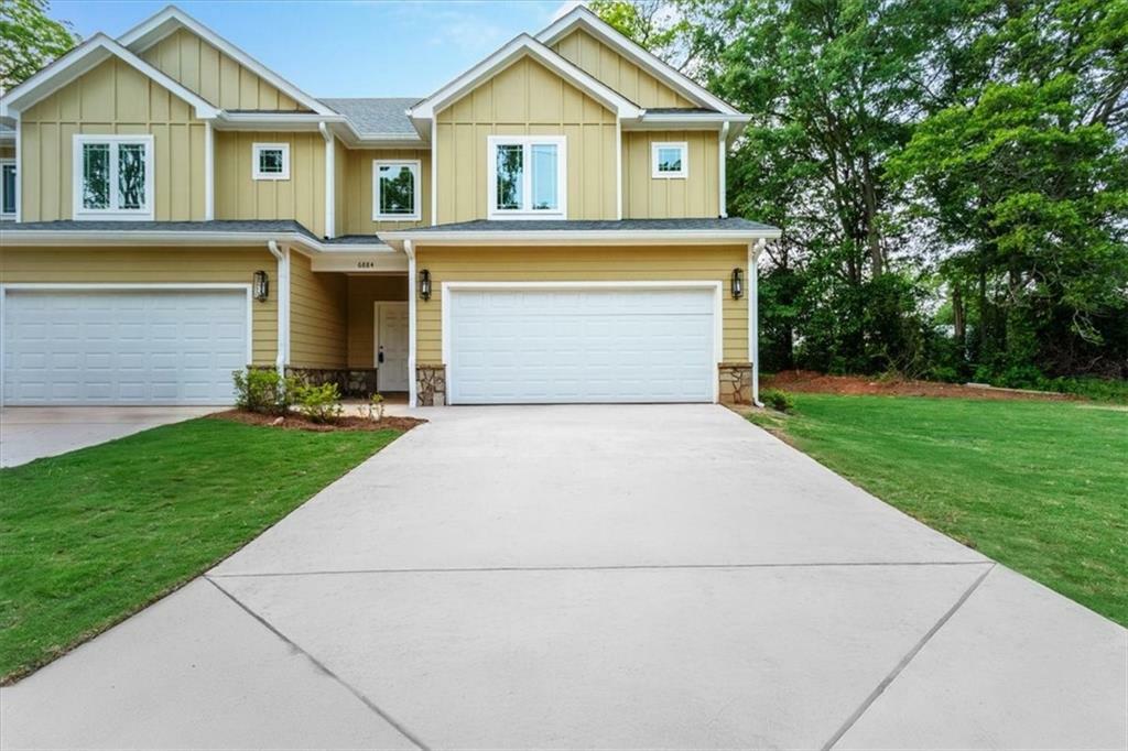 Property Photo: 6884 Robinson Street GA 30058