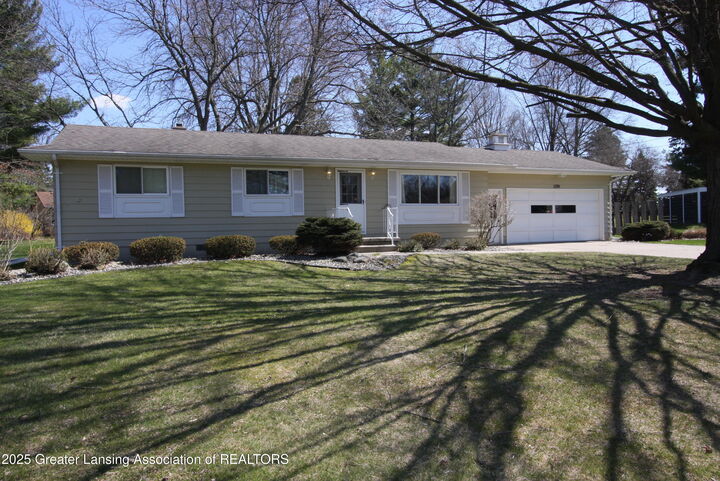 1391 Primrose Lane  Dewitt MI 48820 photo