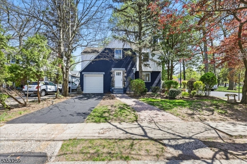 1081 Lambert Rd  Teaneck Twp. NJ 07666 photo
