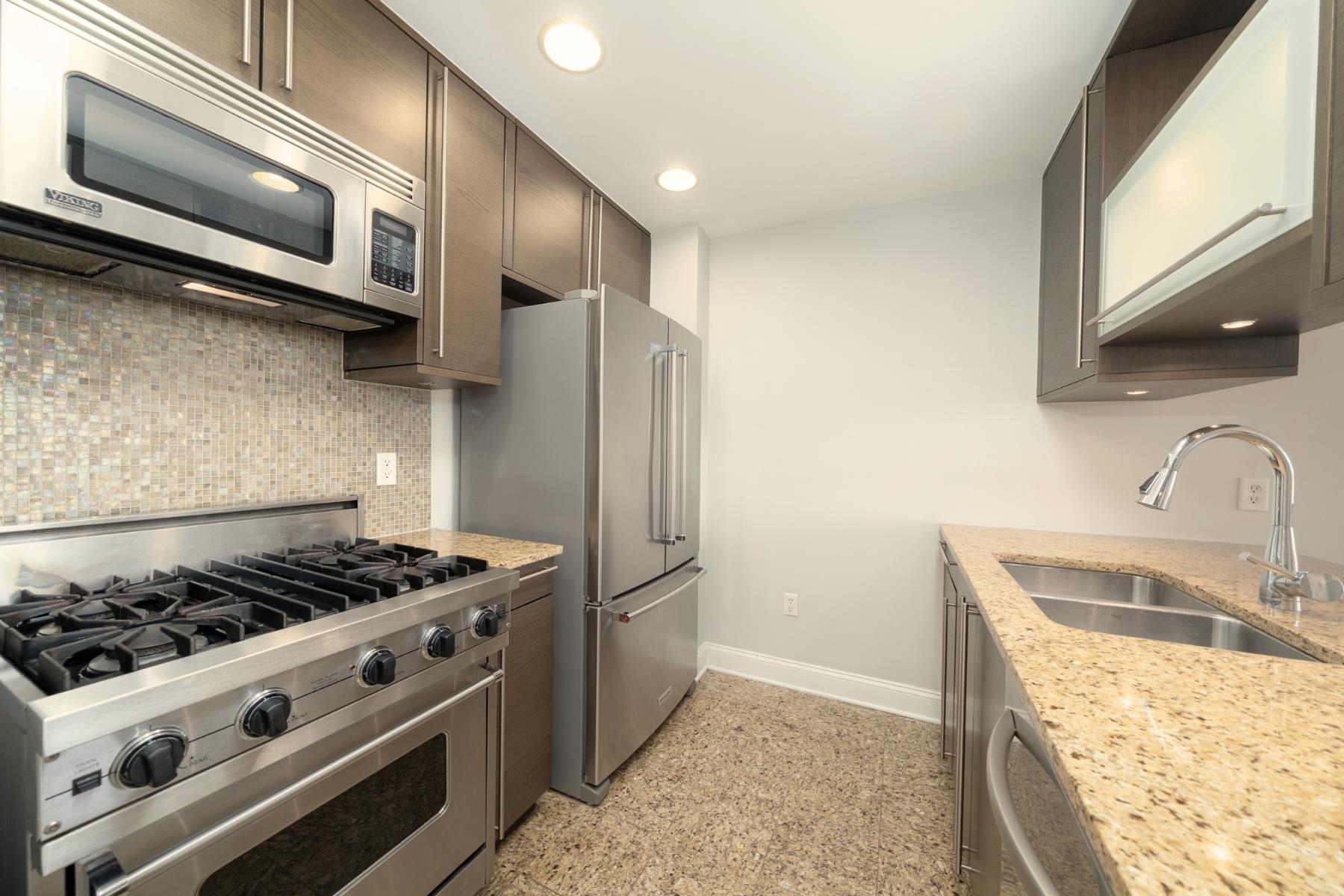 Property Photo: 10 Regent St 704 NJ 07302