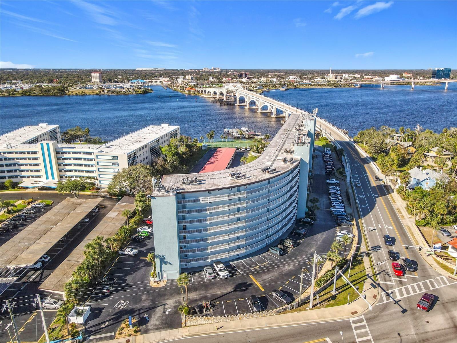 Property Photo: 100 Silver Beach Avenue 608 FL 32118
