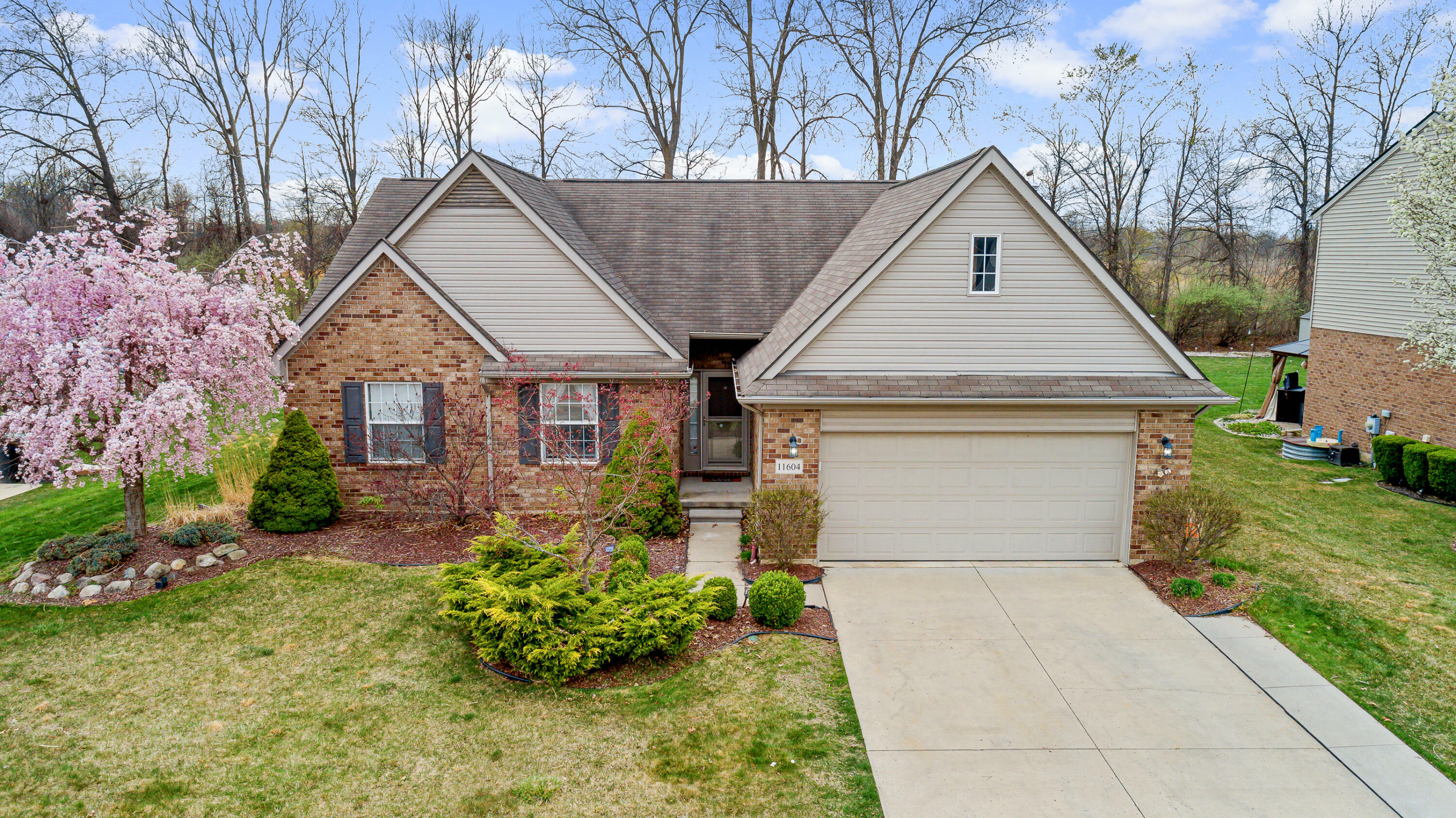 Property Photo: 11604 Golfcrest Drive MI 48180