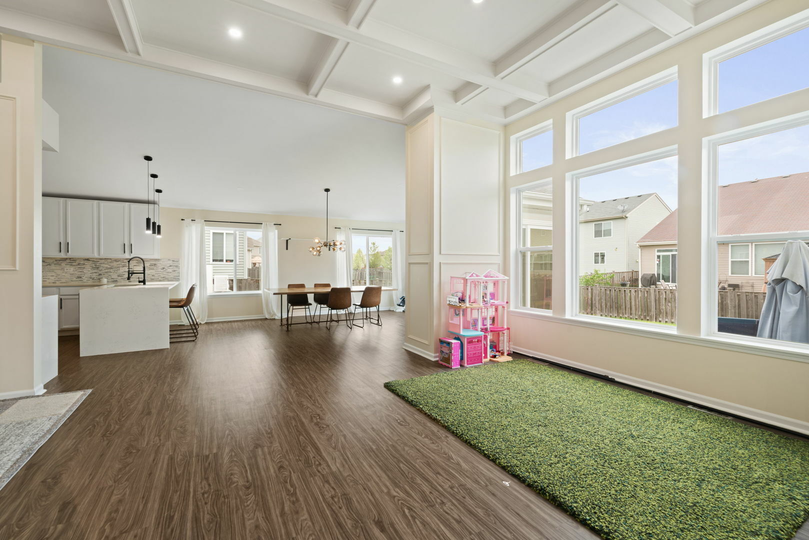 Property Photo: 1113 Daytona Way IL 60140