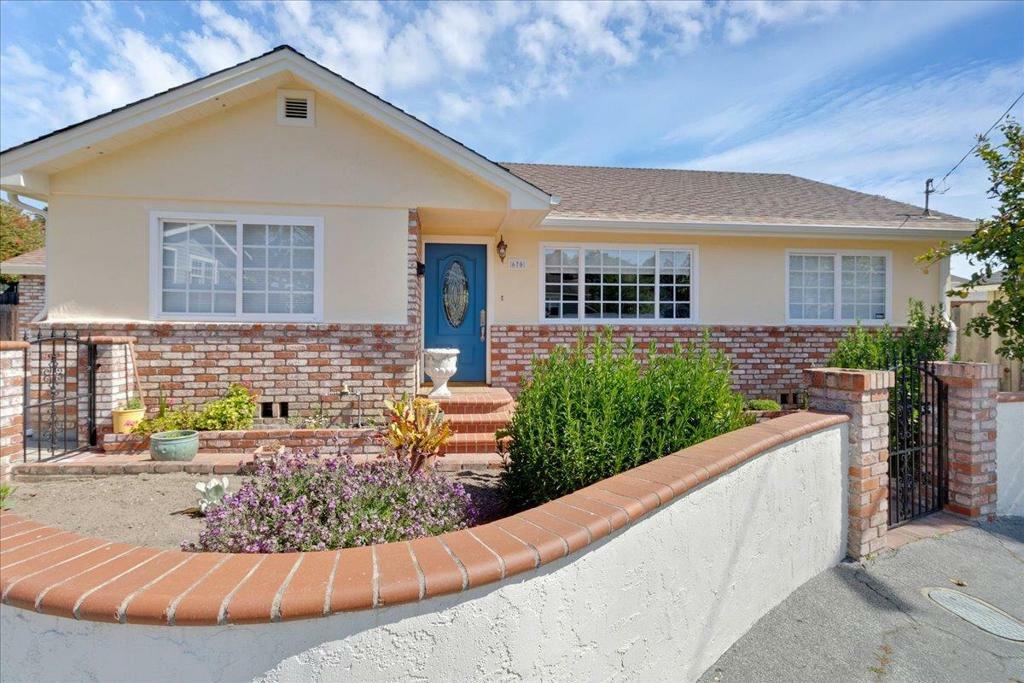 Property Photo: 670 Van Buren Circle CA 93940
