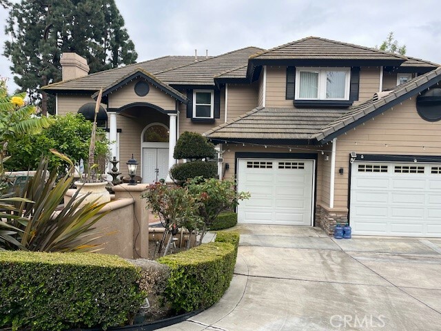 Property Photo: 450 S Estate Drive CA 92869