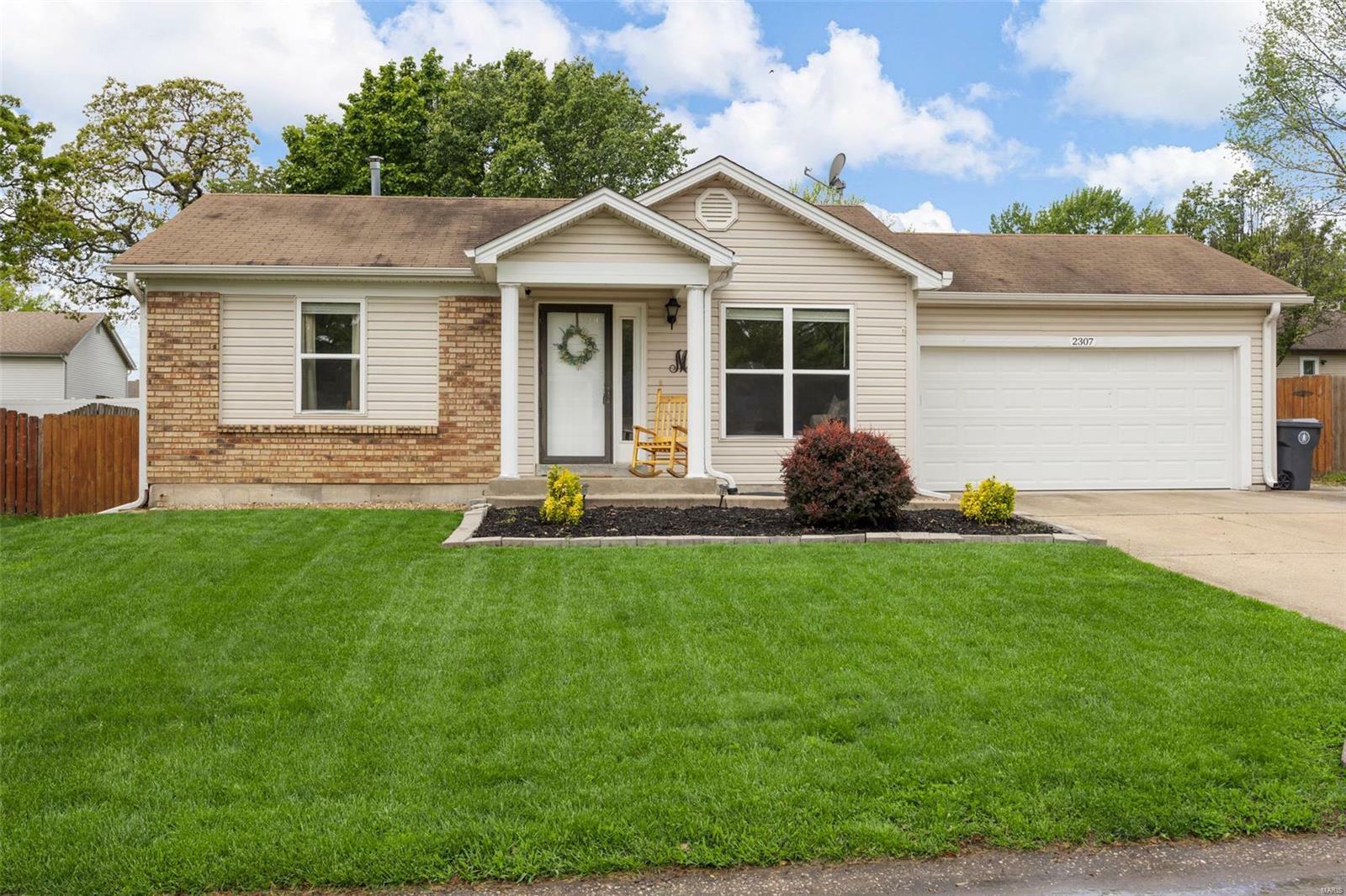 2307 Longmont Drive  O'Fallon MO 63368 photo