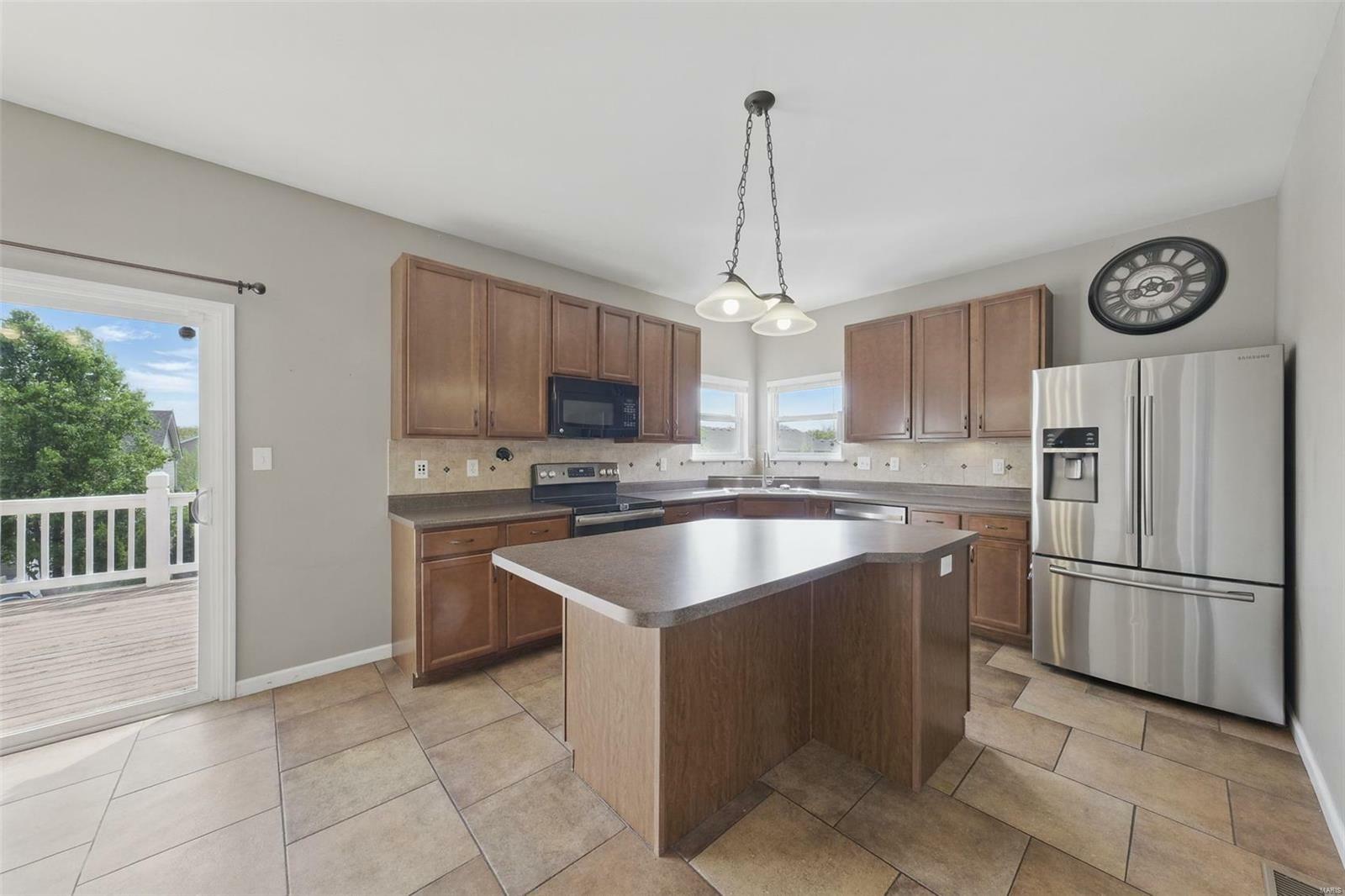 Property Photo: 1129 Duxbury Lane MO 63366