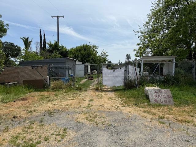 Property Photo: 3220 Q Street CA 95660