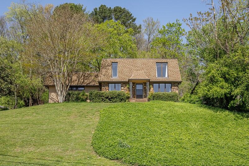 Property Photo: 7328 Cavalier Rd TN 37221