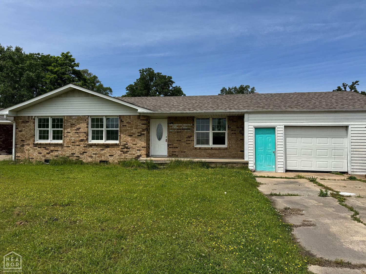 Property Photo: 2303 E Lake Street AR 72450