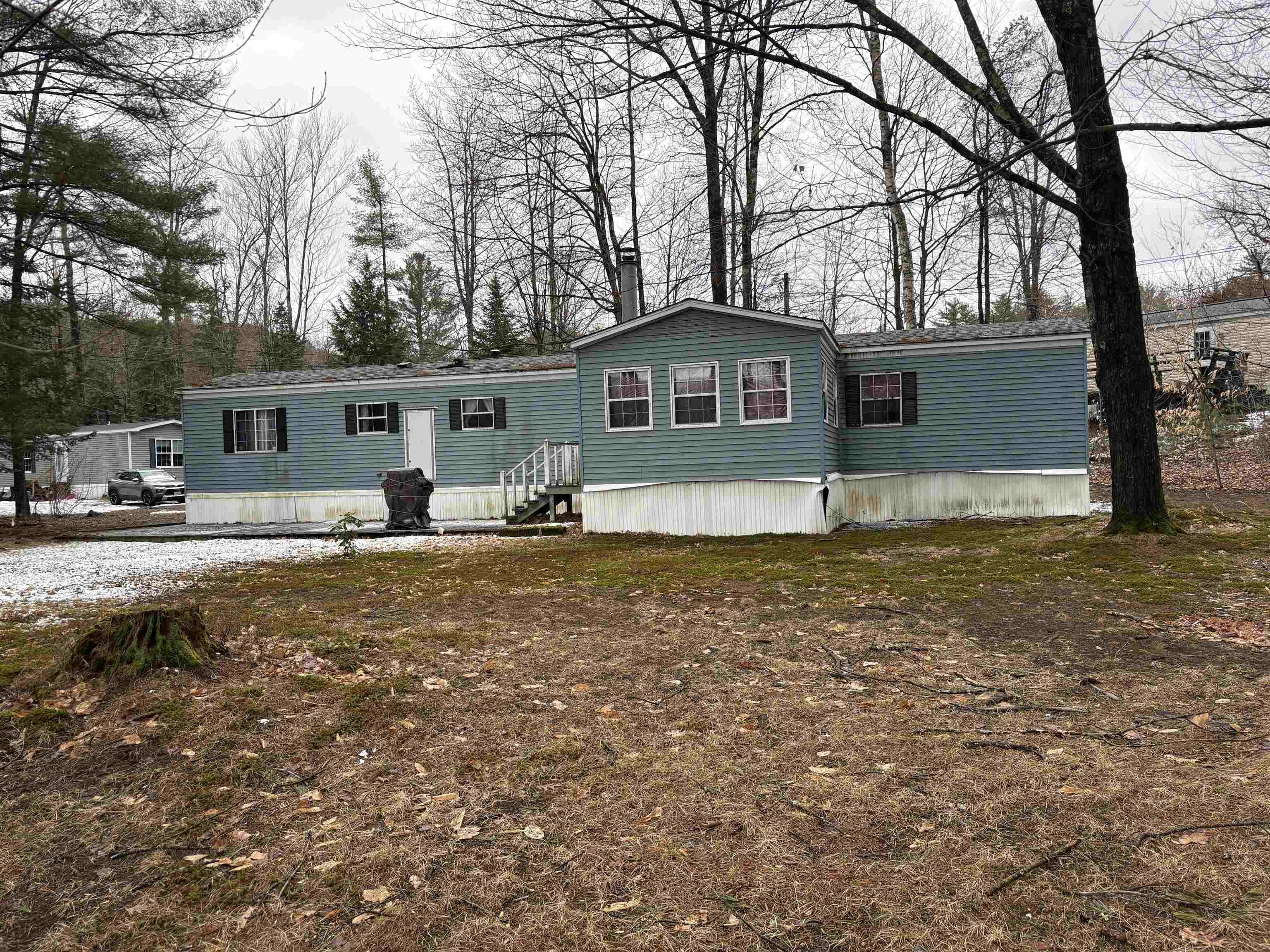 Property Photo:  5 Pine Drive  NH 03264 