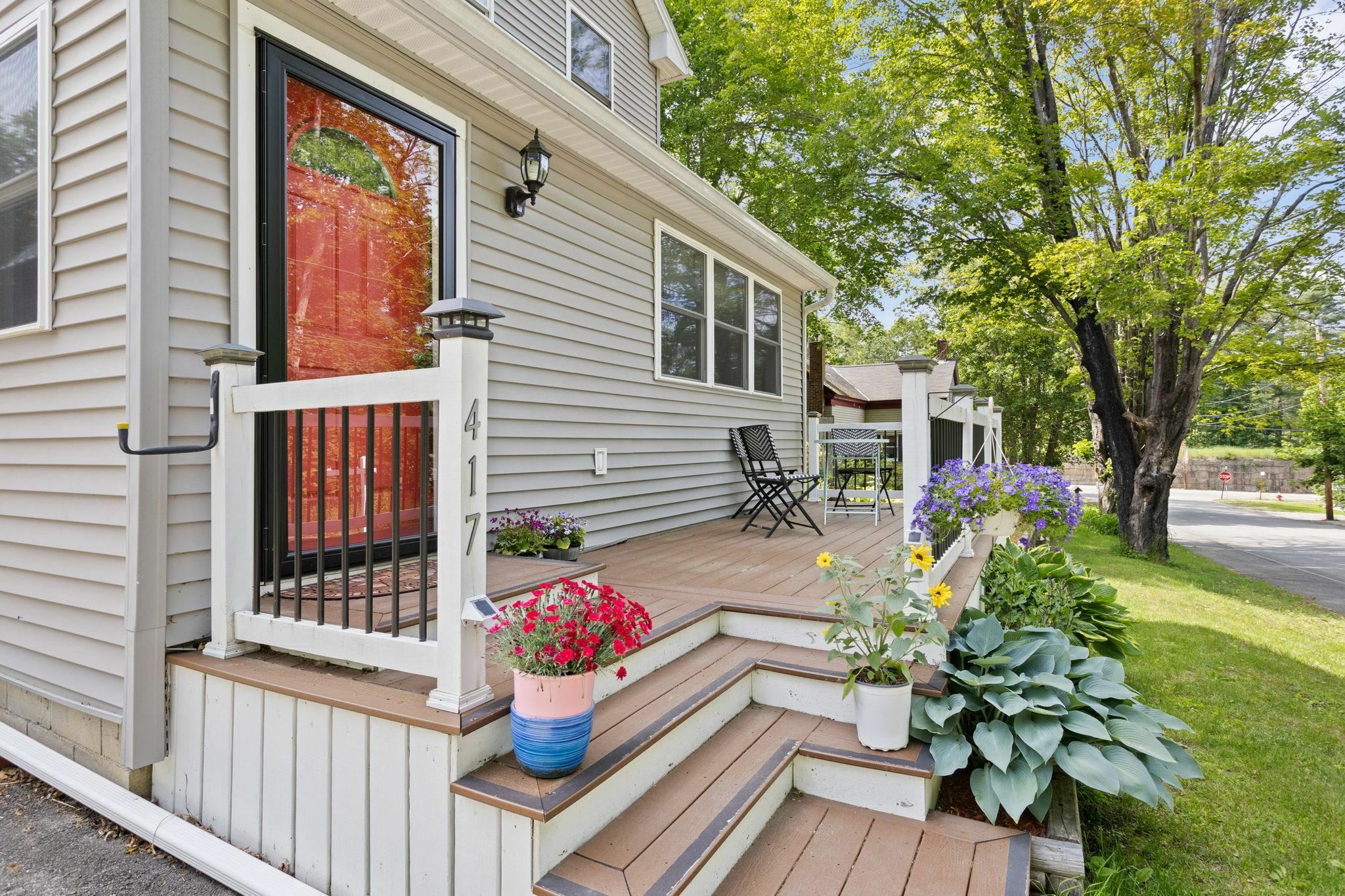 Property Photo:  417 Locust Street  NH 03869 