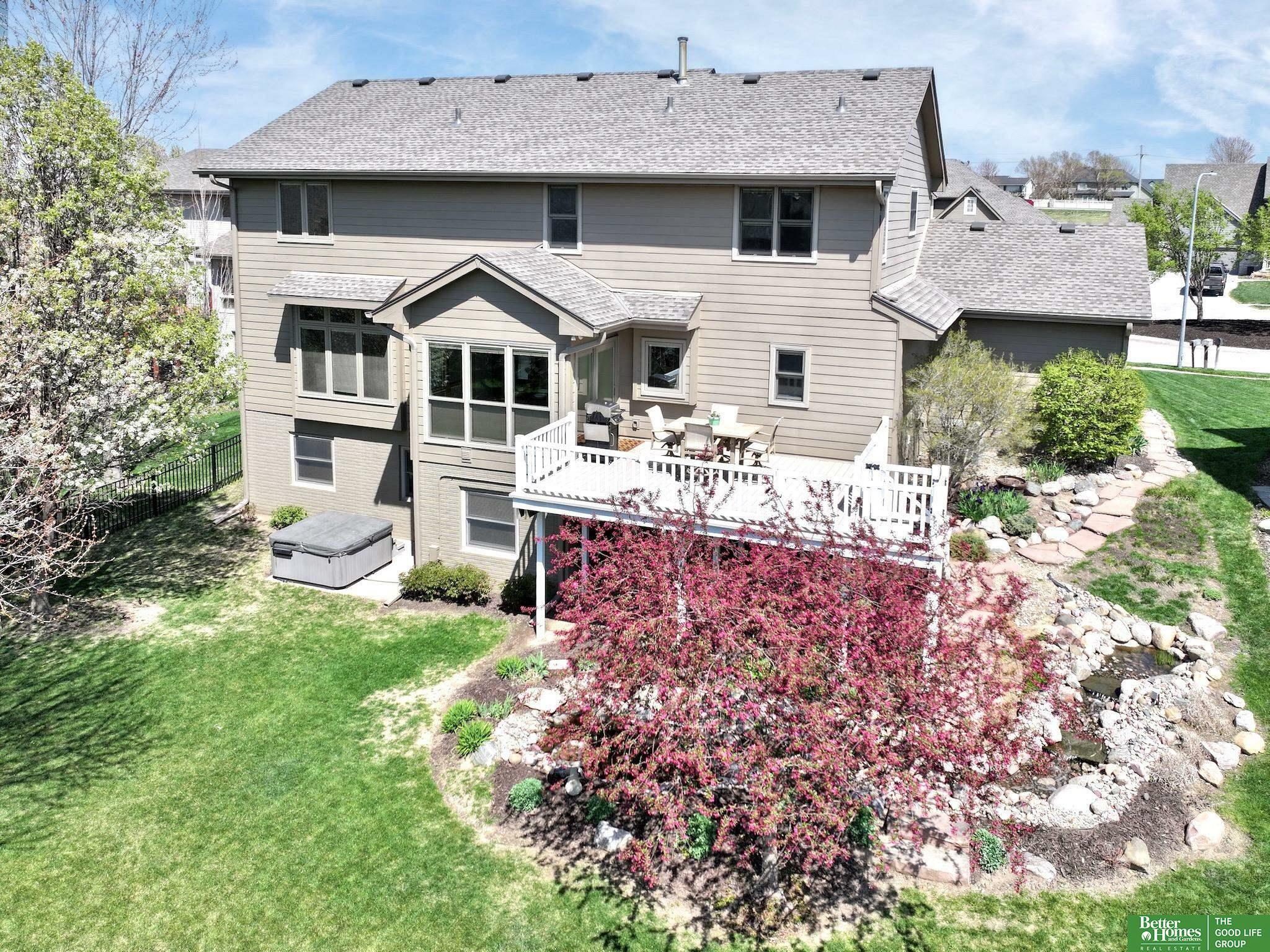 Property Photo: 6222 N 157th Avenue Circle NE 68116