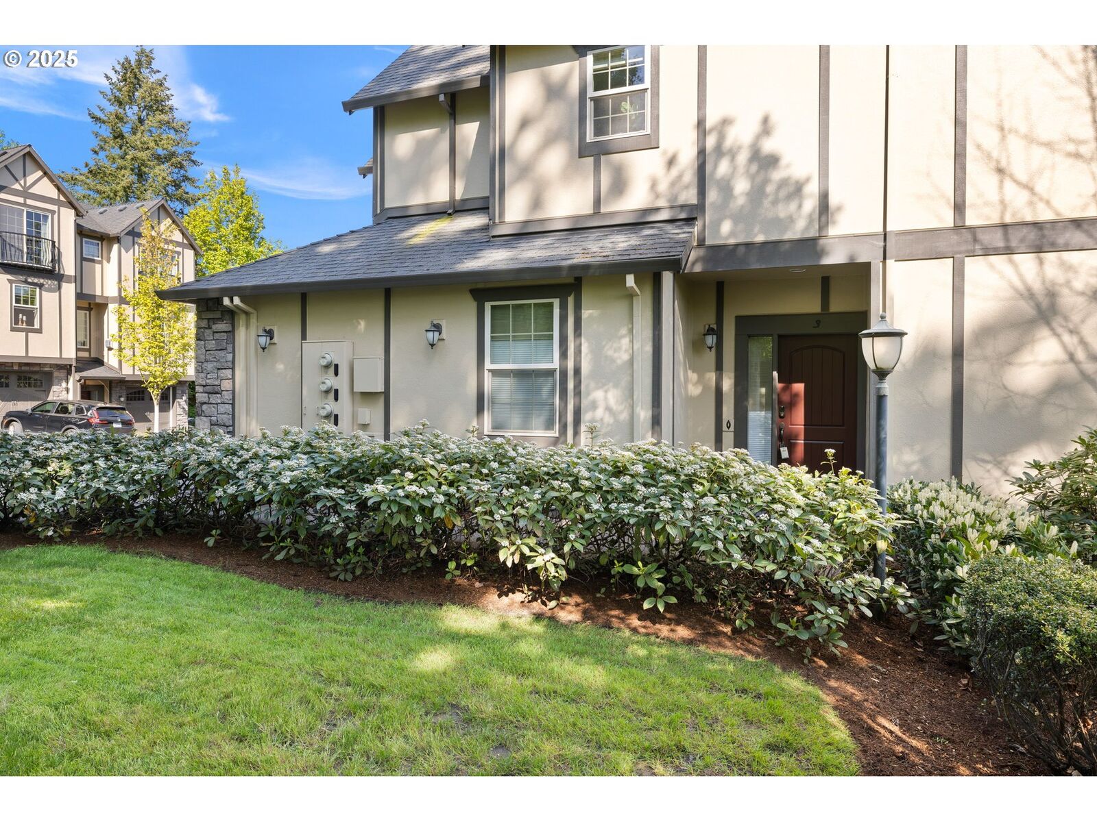 Property Photo:  3646 SW Baird St 3  OR 97219 