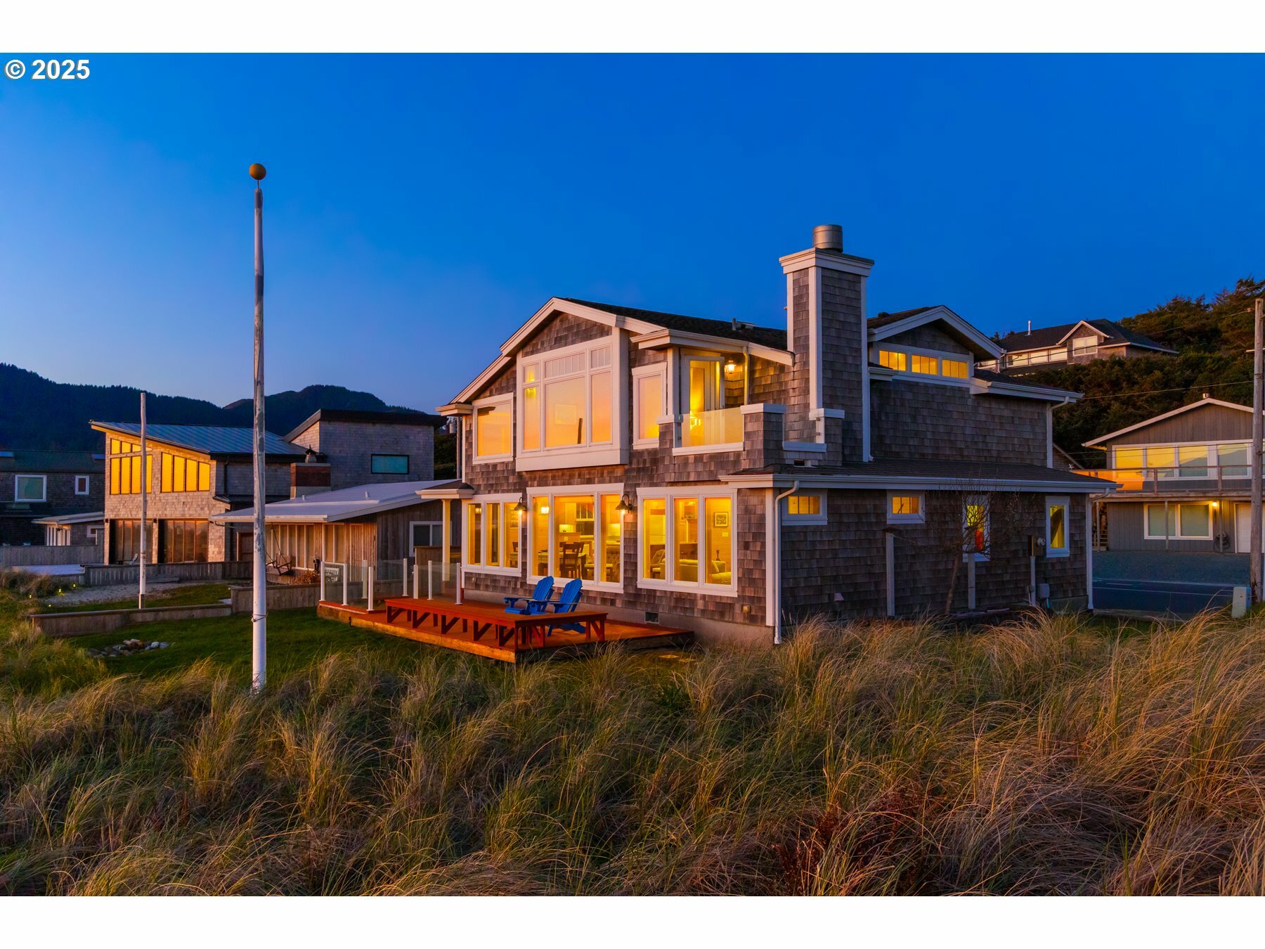 887 Beach St  Manzanita OR 97130 photo