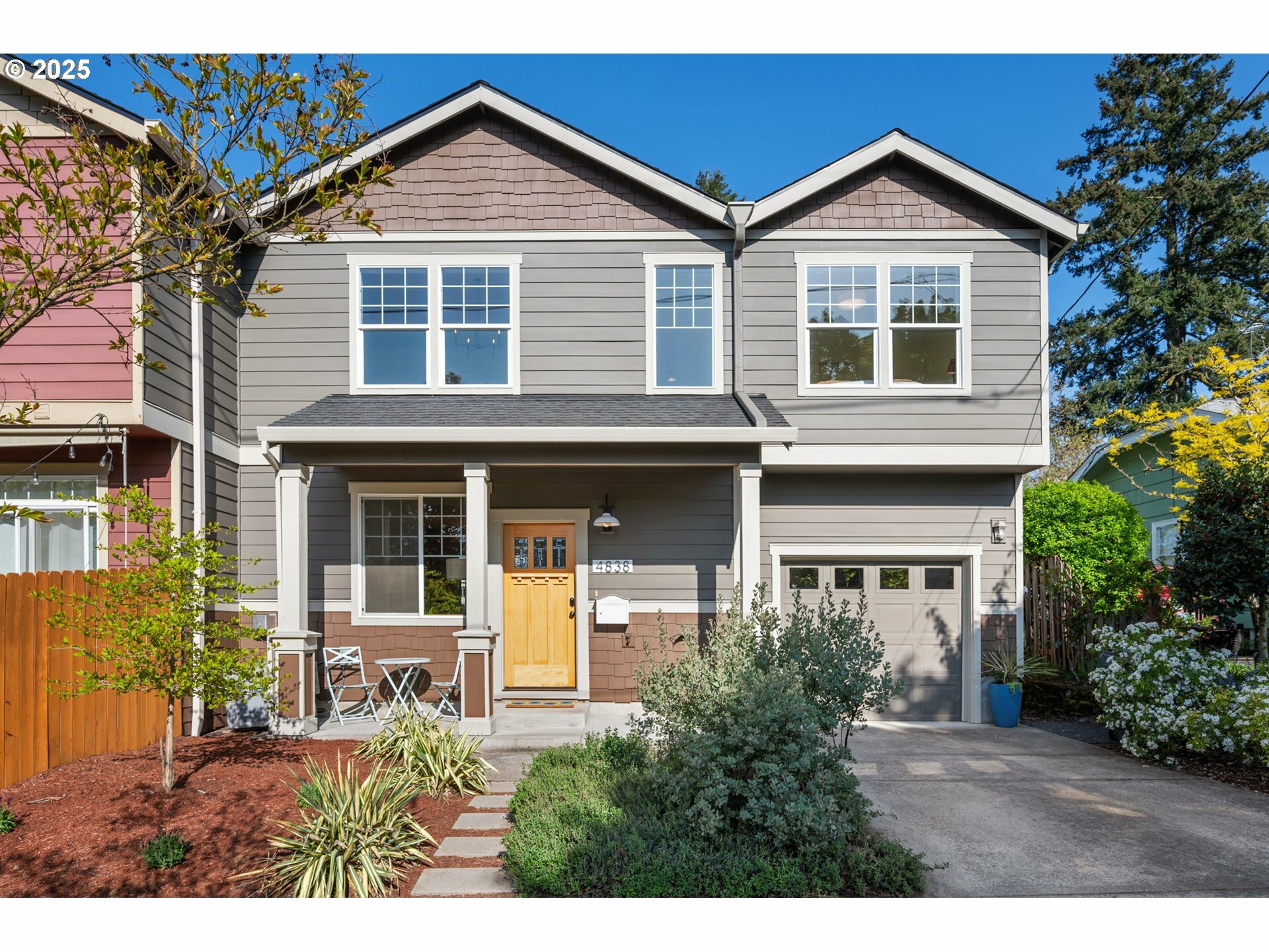 Property Photo: 4838 NE 34th Ave OR 97211