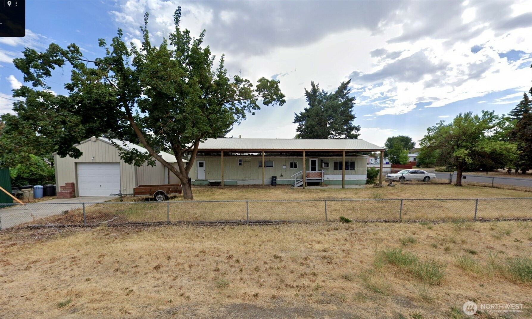 Property Photo: 1009 S Ziegler Street WA 99001
