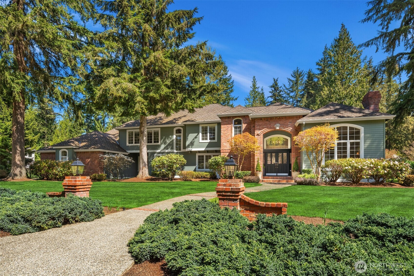 Property Photo: 14232 221st Avenue NE WA 98077