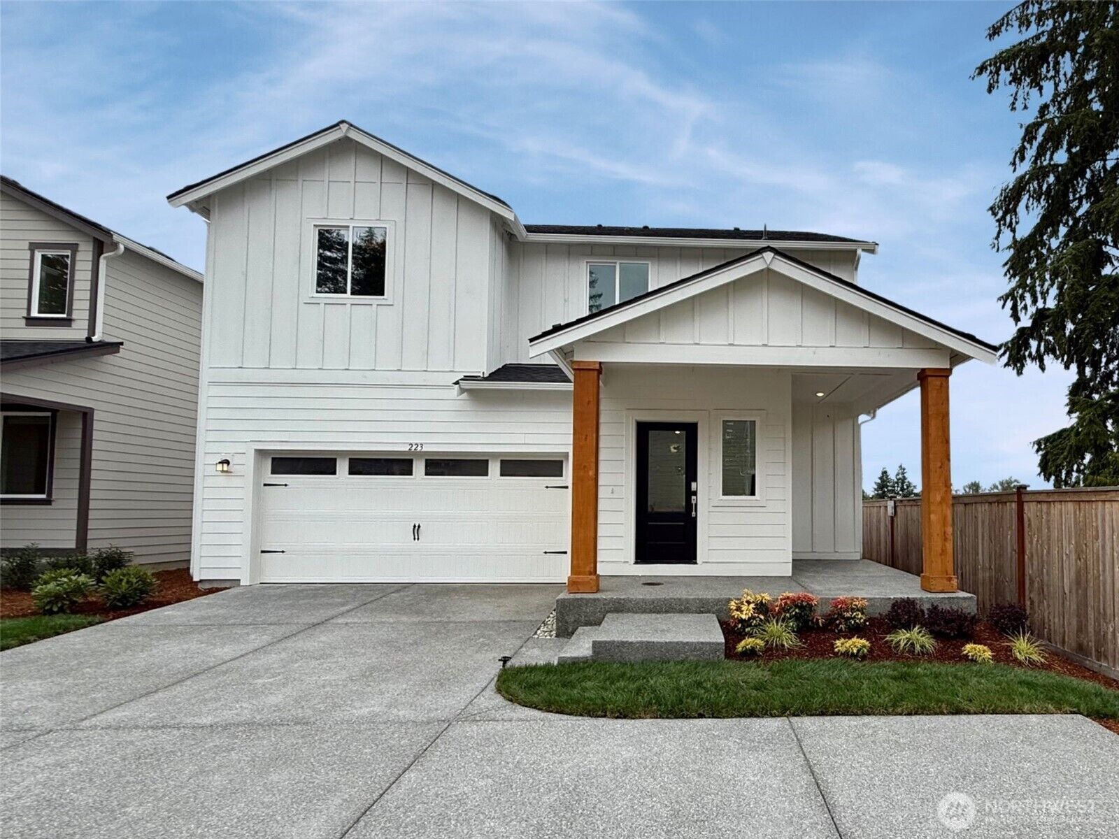 Property Photo:  223  179th Street SE  WA 98021 
