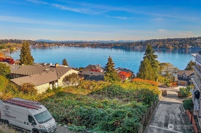 Property Photo: 15531 Lake Shore Boulevard WA 98155