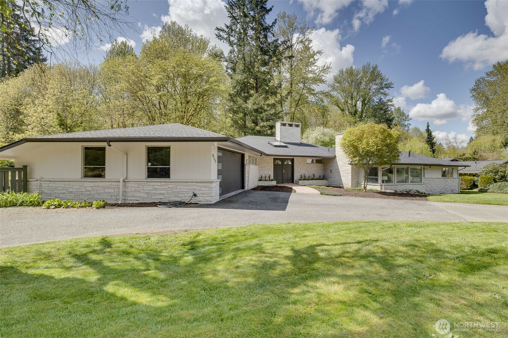 Property Photo: 415 Front Street S WA 98027