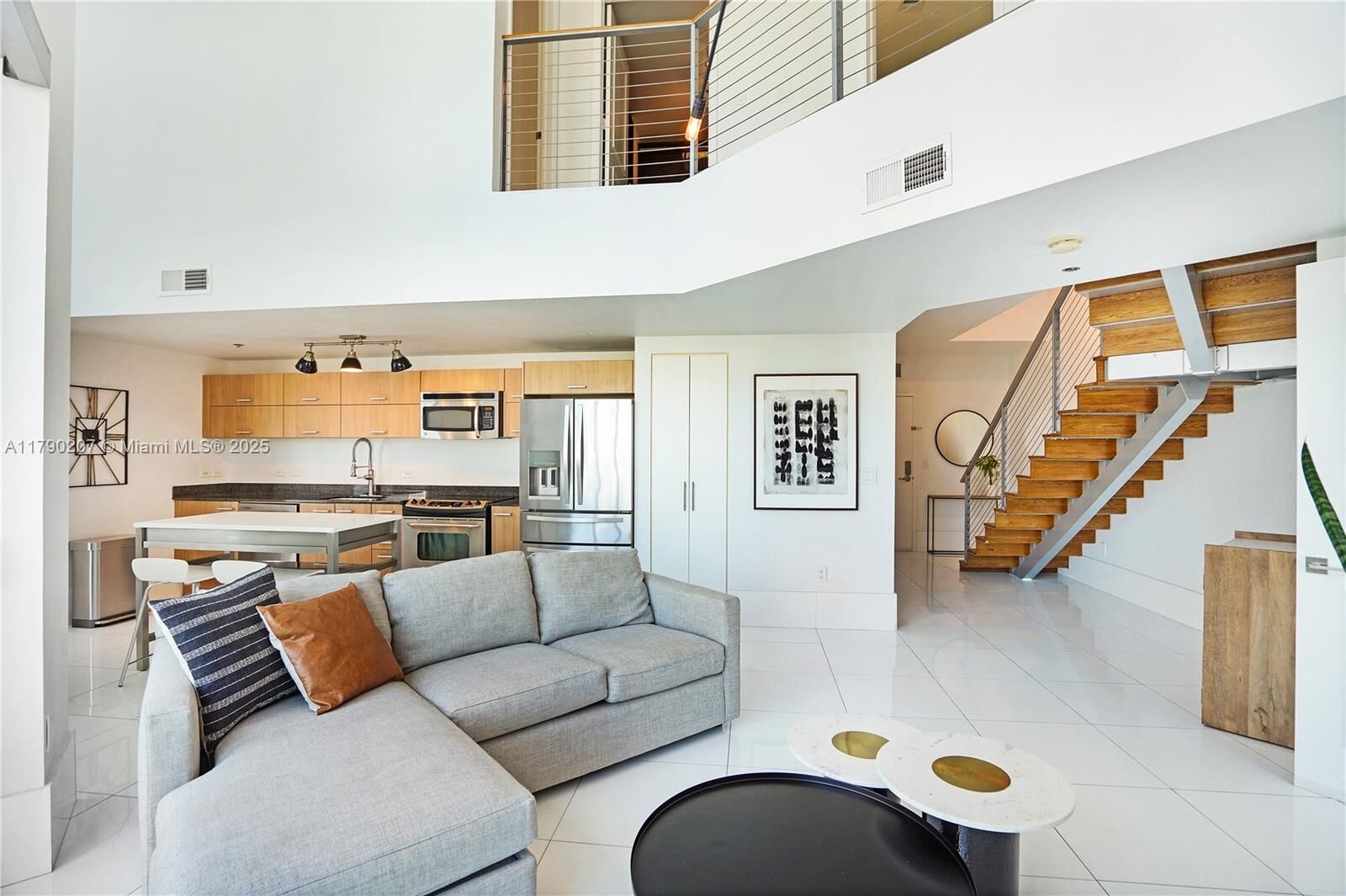Property Photo: 350 S Miami Ave 713 FL 33130