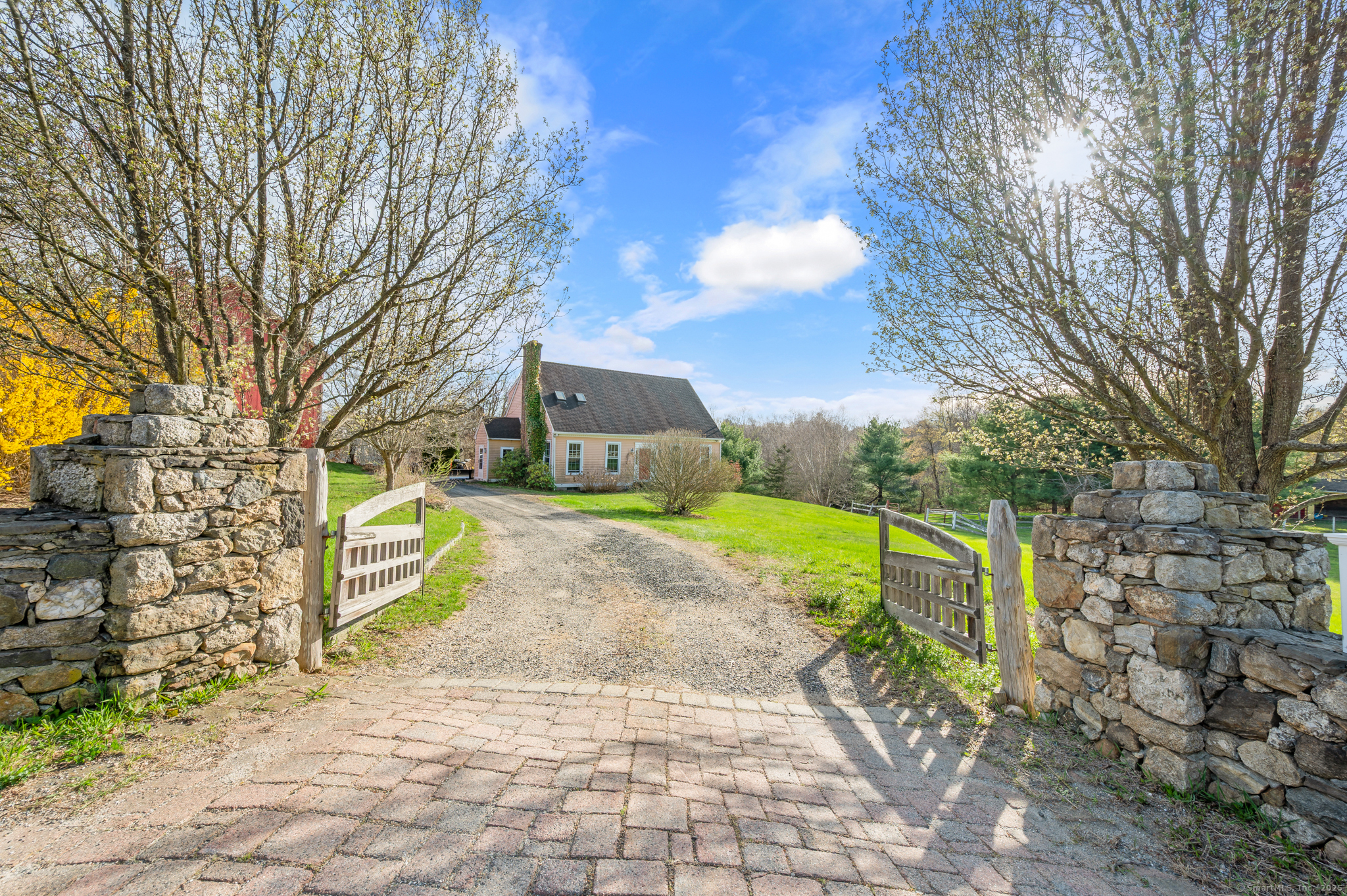 Property Photo: 198 Town Line Highway South CT 06751