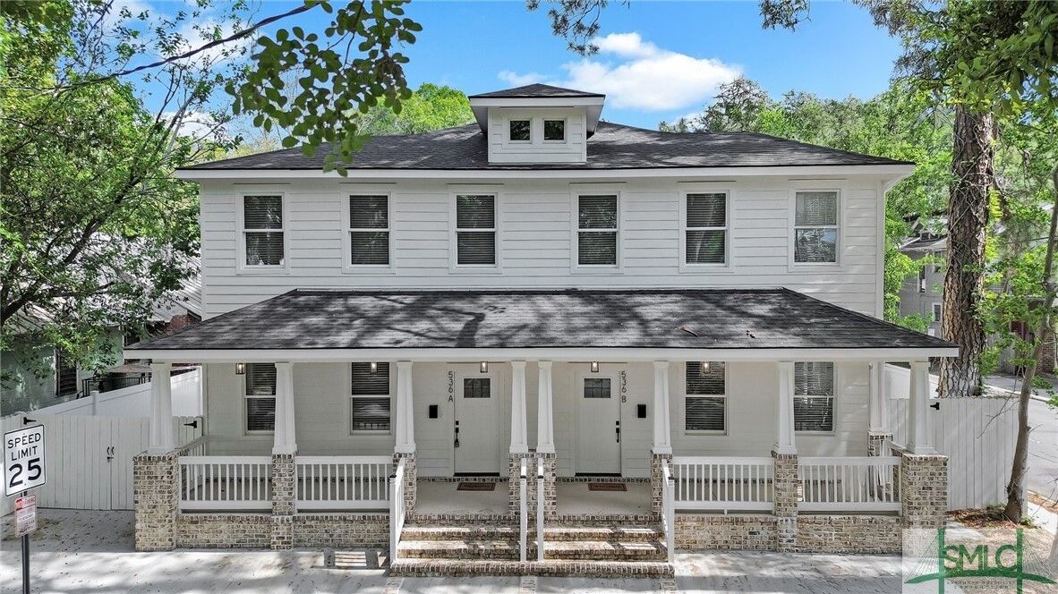 Property Photo:  536 Seiler Avenue  GA 31401 