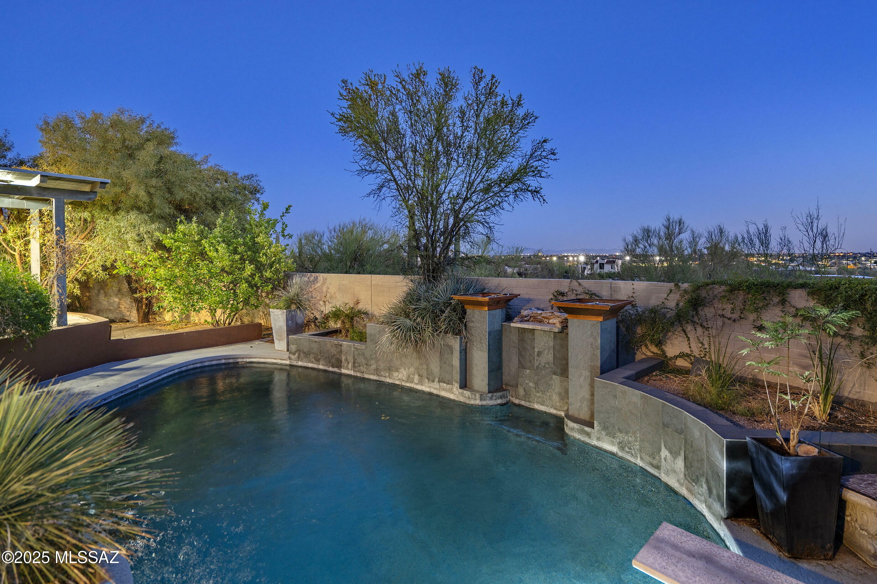 Property Photo: 3971 E San Simeon Drive AZ 85718