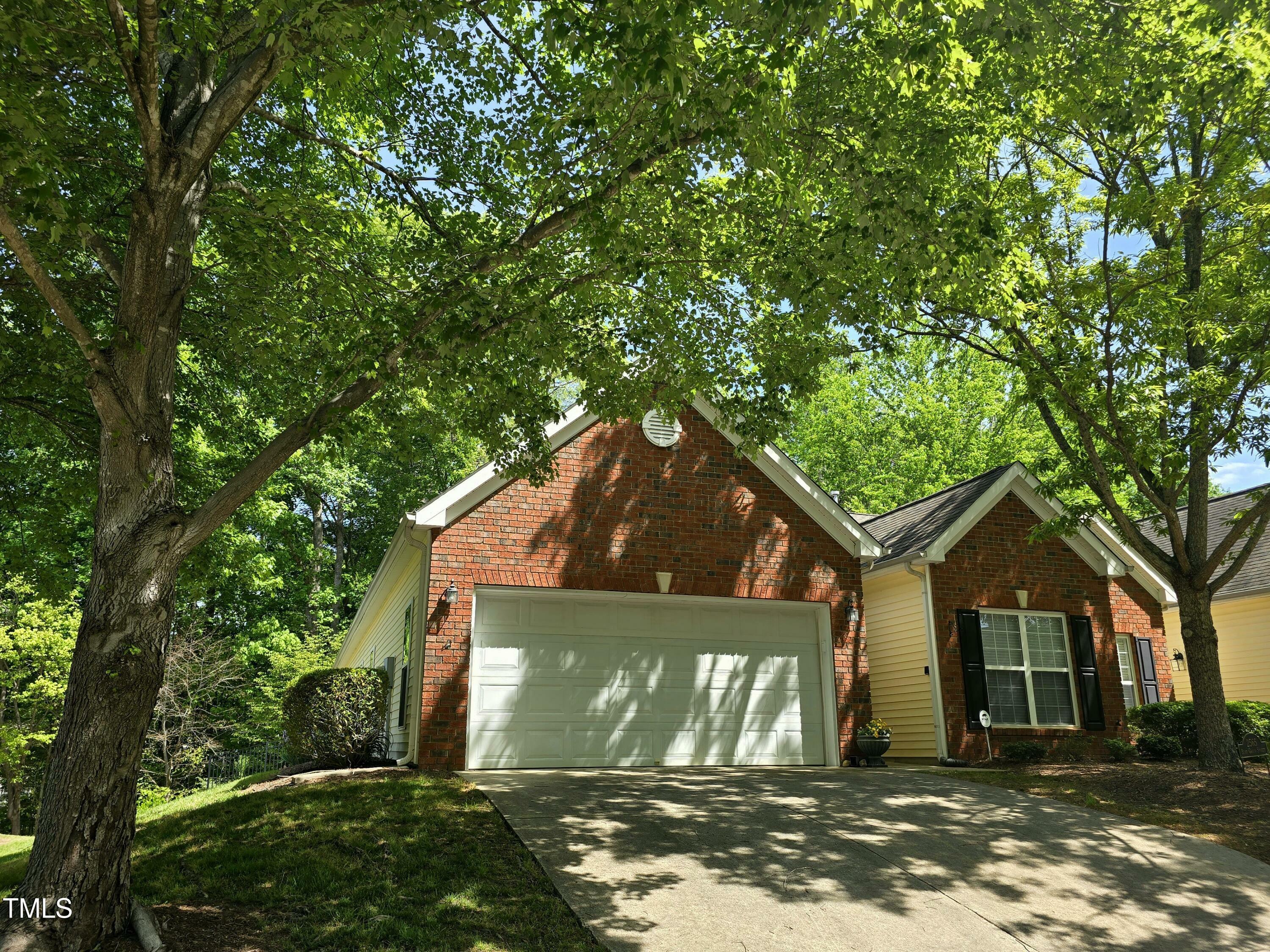 Property Photo: 2565 Bent Green Street NC 27614
