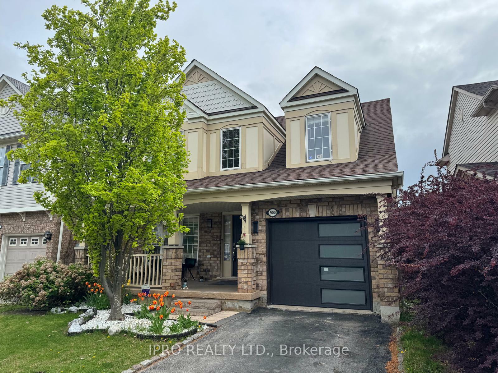 Property Photo: 900 McNeil Drive ON L9T 6M4