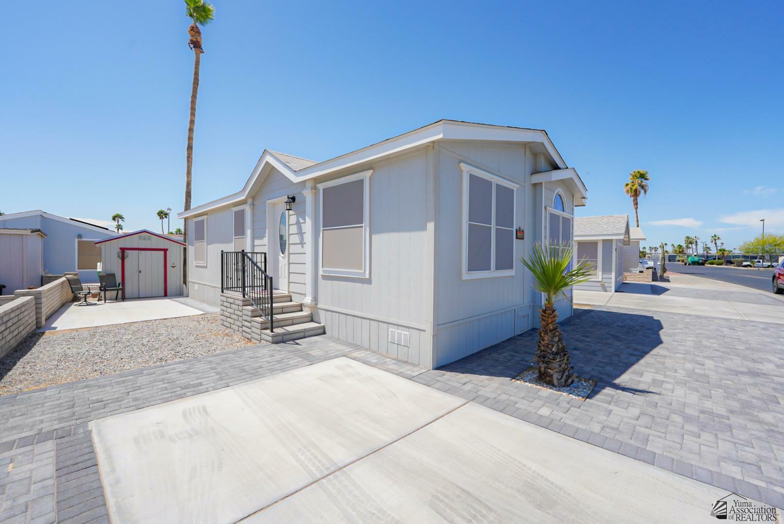 Property Photo:  5707 E 32 St 1028  AZ 85365 