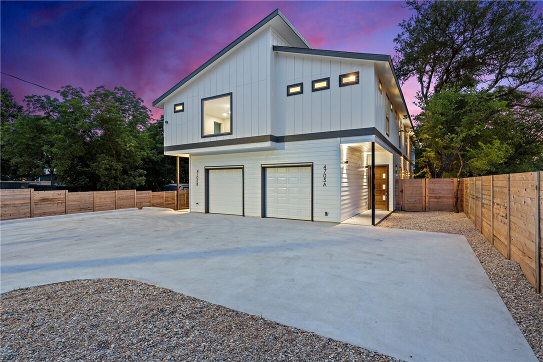 4705 Louis Avenue A  Austin TX 78721 photo
