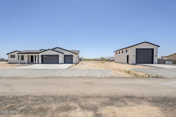 20111 W Saguaro Vista Drive  Wittmann AZ 85361 photo