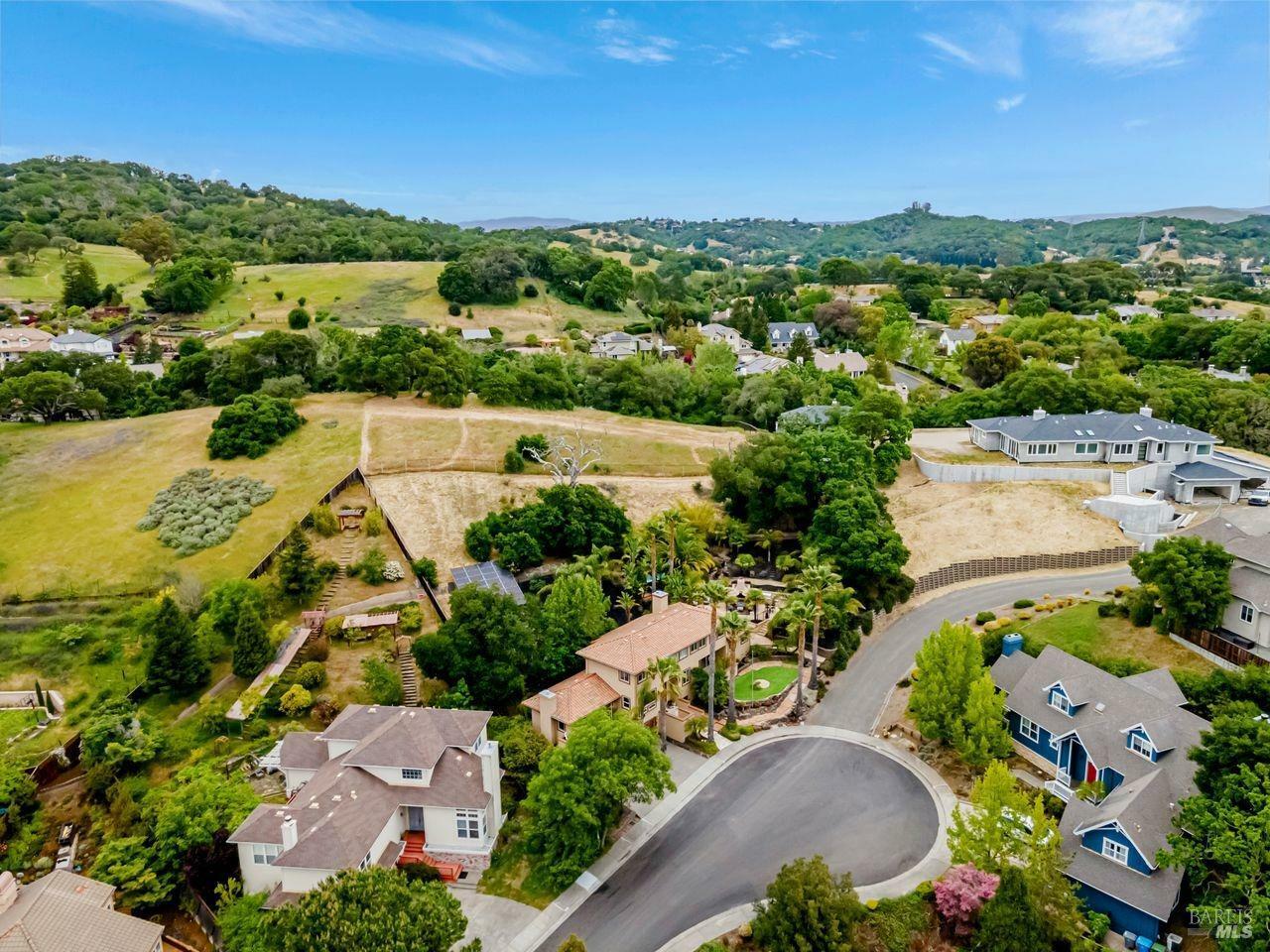Property Photo: 45 Wendy Court CA 94945