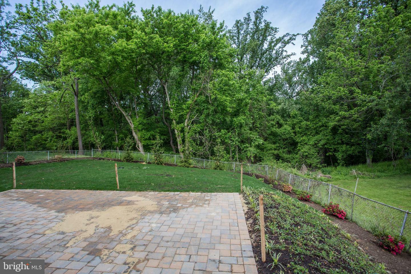 Property Photo: 3959 26th Street N VA 22207