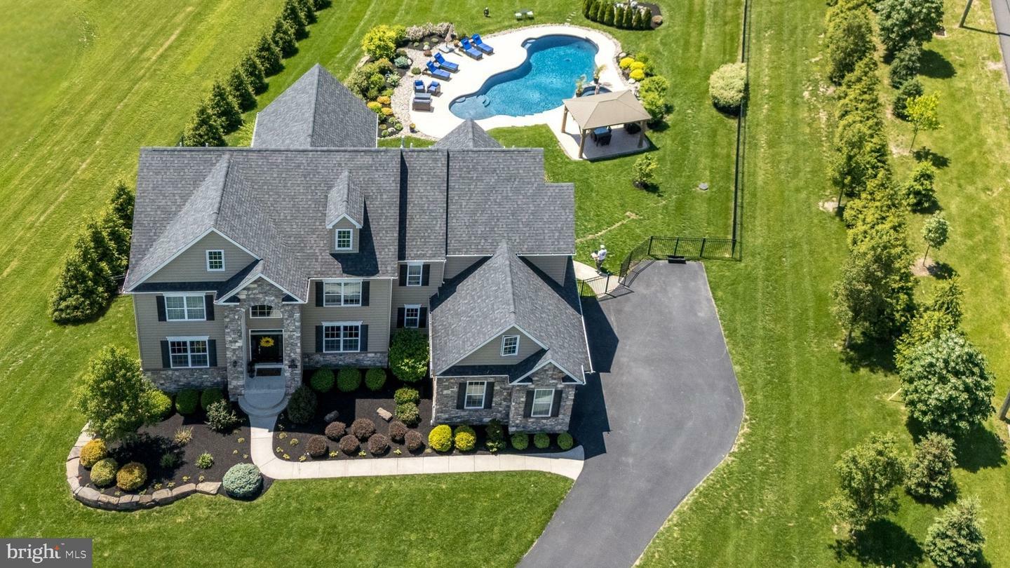 Property Photo: 5392 Loux Drive PA 18902