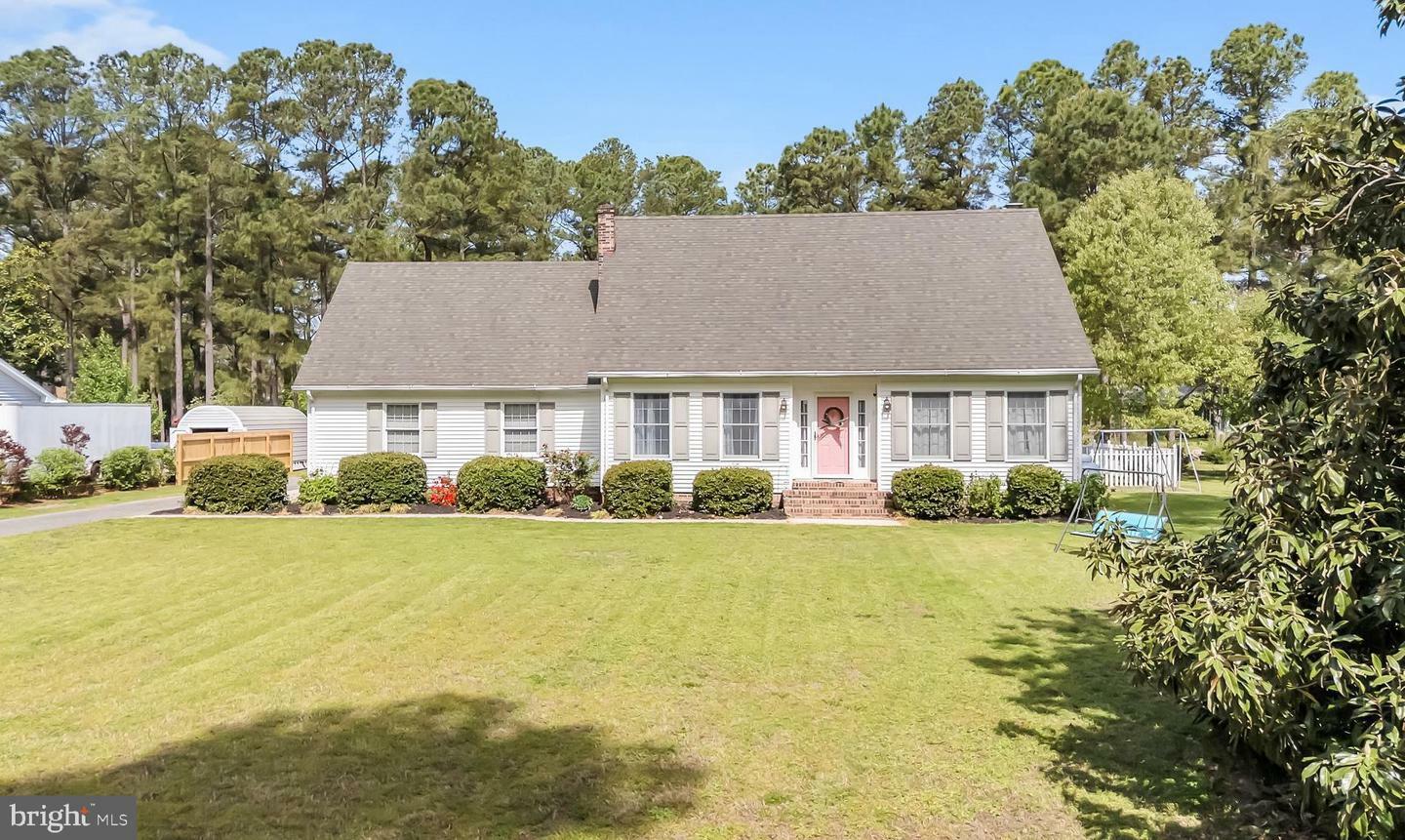 Property Photo: 5050 Manokin Road MD 21817
