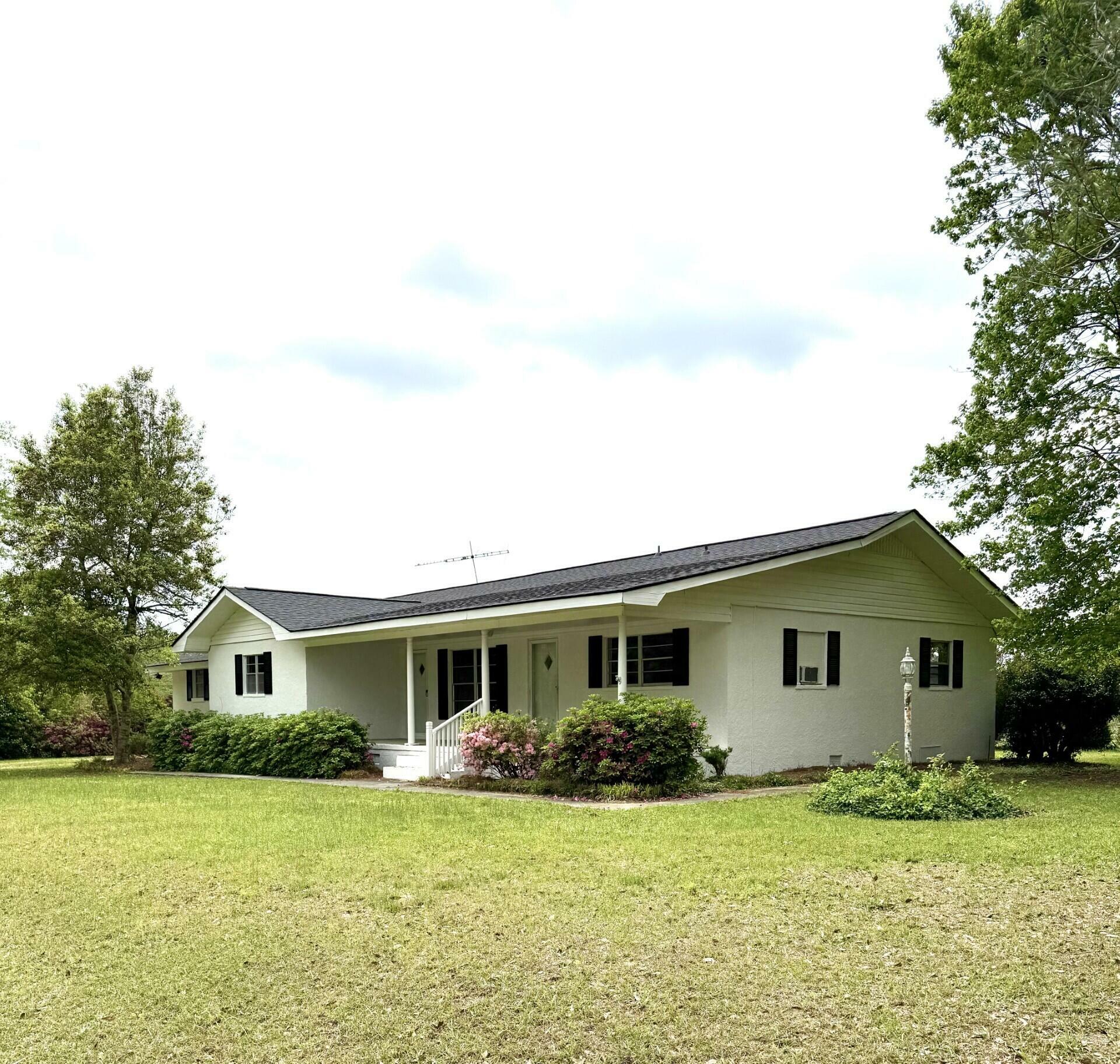 Property Photo: 321 Middle Willow Road SC 29107