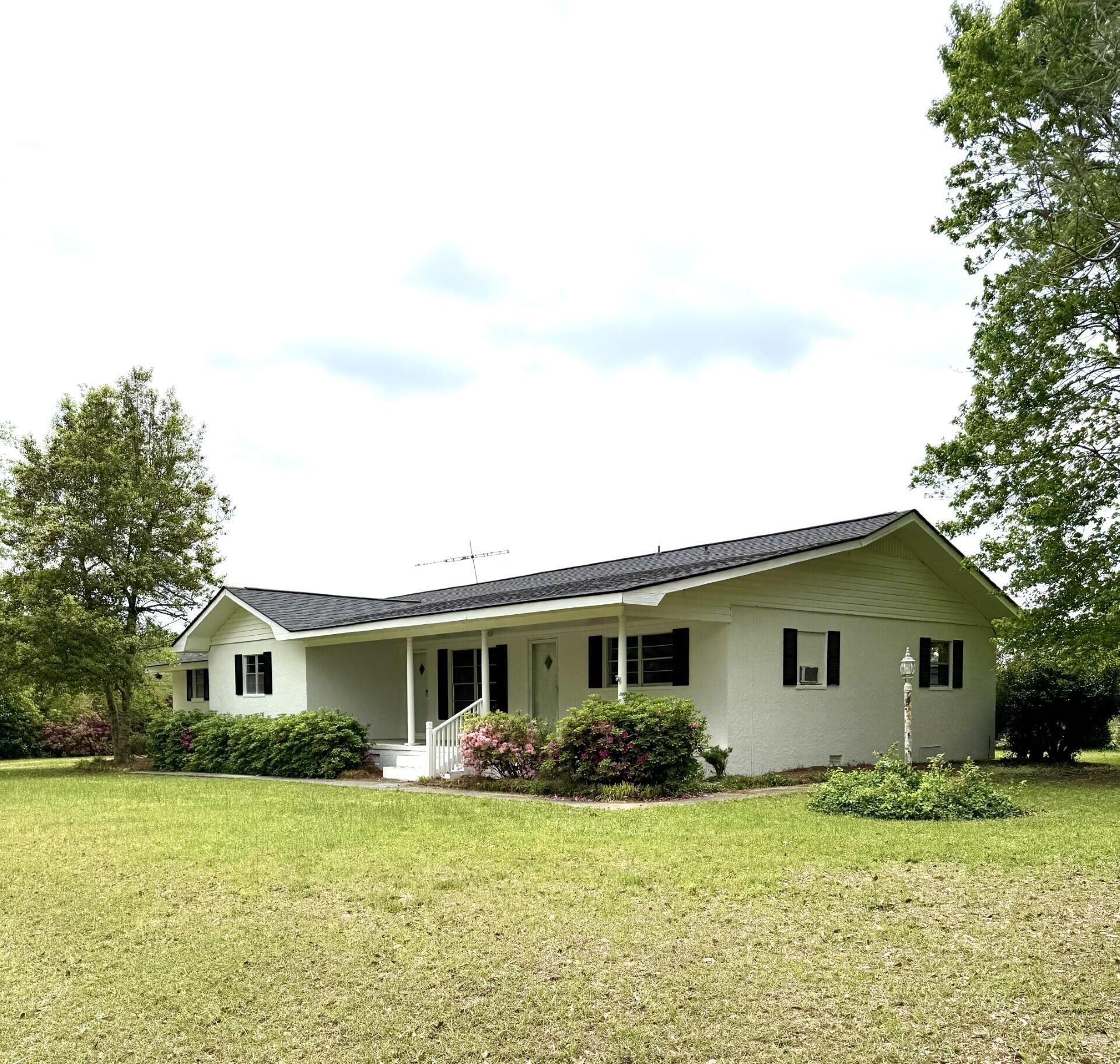 Property Photo: 321 Middle Willow Road SC 29107
