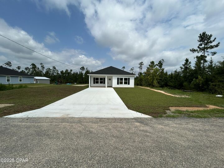 Property Photo:  5114 Debi Road  FL 32404 