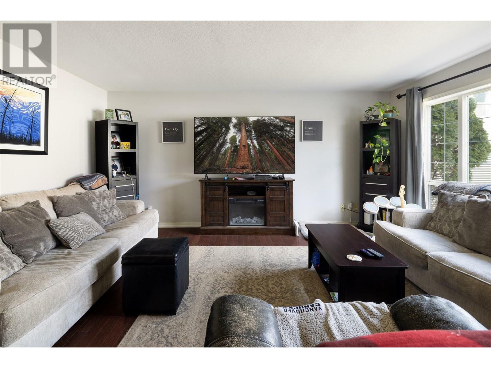 Property Photo: 3767 Glover Avenue East BC V0E 1B4