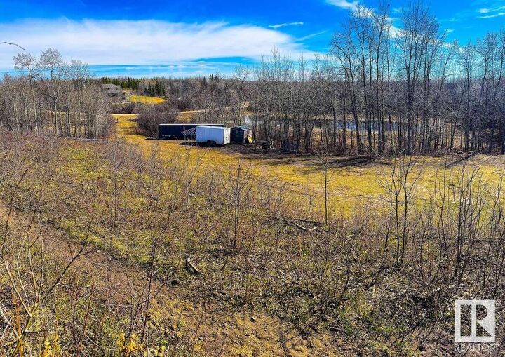 Property Photo:  38 20212 Twp Road 510  AB T8G 1E4 