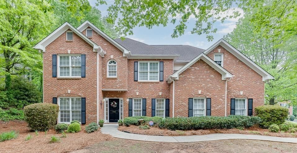 Property Photo: 1990 Blackhawk Trail GA 30043