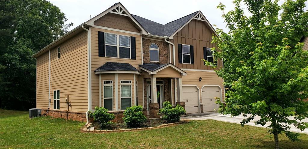 Property Photo: 6816 Diamond Drive GA 30273