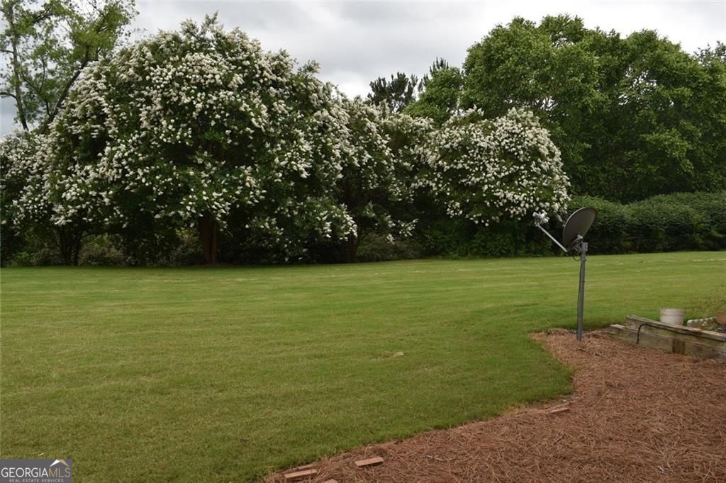 Property Photo: 556 Windstone Trail GA 30004