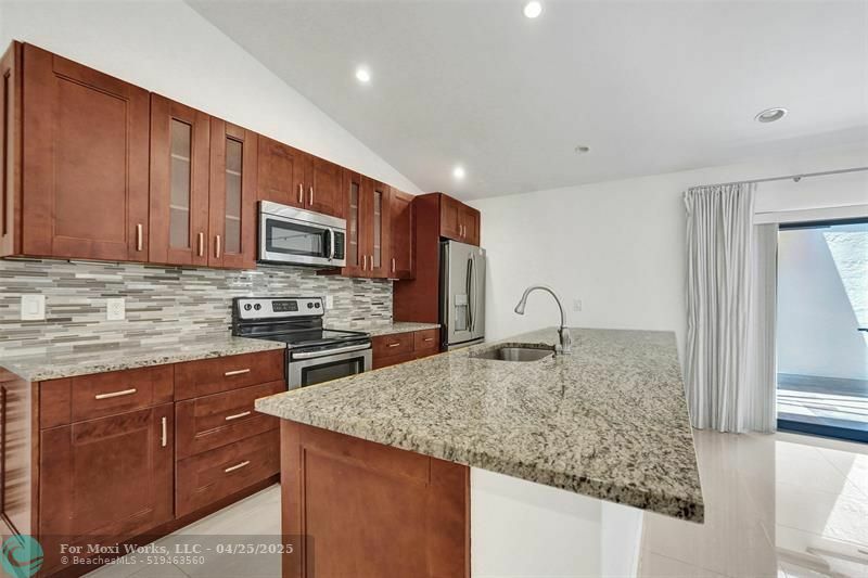 9168 SW 20th St B  Boca Raton FL 33428 photo